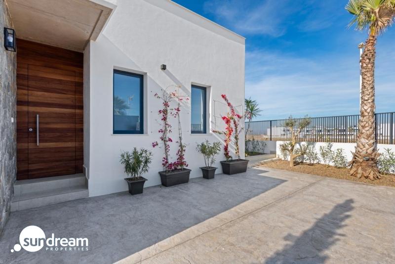 g_39711-24-9 Villa en una sola planta de 3 dormitorios a la venta en Mar de Cristal(Cartagena)