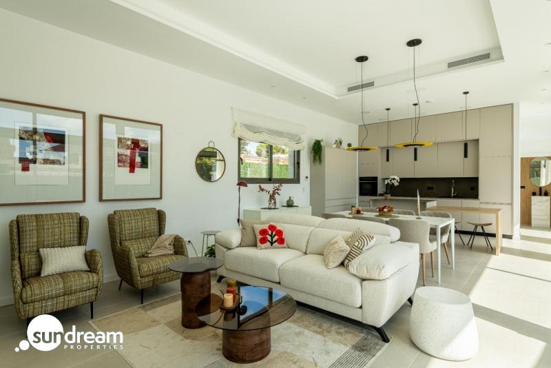 g_39713-8-13 EXCLUSIVA VILLA MODERNA DE NUEVA CONSTRUCCIÓN EN PINAR DE CAMPOVERDE