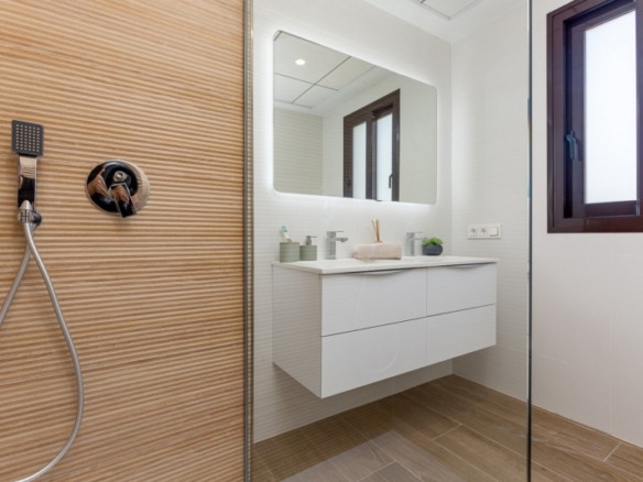 VILLAS DE UNA PLANTA DE OBRA NUEVA EN BALCON DE FINESTRAT