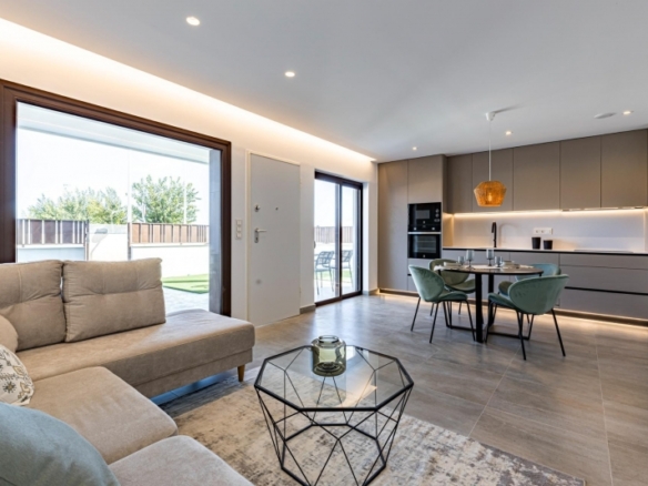 BUNGALOWS DE OBRA NUEVA, 2 DORMITORIOS, PLANTA ALTA, EN PILAR DE LA HORADADA