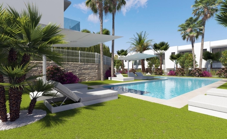 BONITOS ADOSADOS DE NUEVA CONSTRUCCIÓN EN FINESTRAT