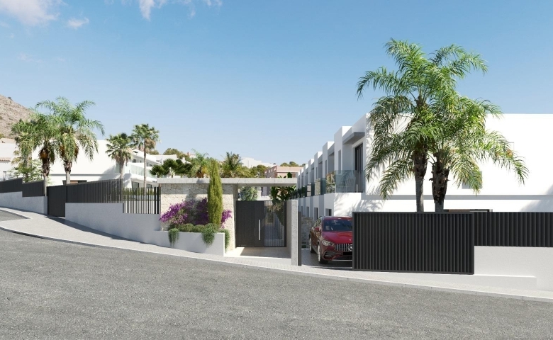 BONITOS ADOSADOS DE NUEVA CONSTRUCCIÓN EN FINESTRAT
