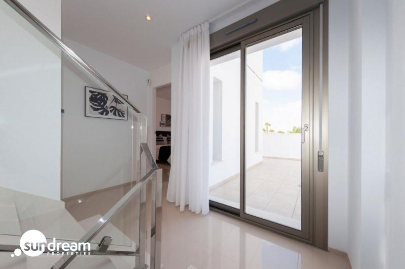 g_39868-2-7 MODERNA VILLA DE 3 DORMITORIOS CON PISCINA PRIVADA EN LOS ALCAZARES