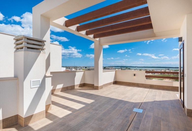 Villa a la venta con piscina privada en Ciudad Quesada-Rojales