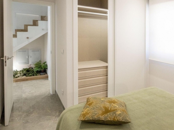 VILLA DE 3 DORMITORIOS DE NUEVA CONSTRUCCIÓN EN PILAR DE LA HORADADA EN EL CAMPO DE GOLF.