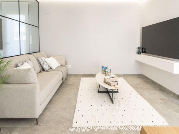 VILLA DE 3 DORMITORIOS DE NUEVA CONSTRUCCIÓN EN PILAR DE LA HORADADA EN EL CAMPO DE GOLF.