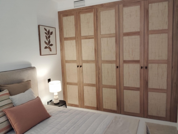 VILLA DE NUEVA CONSTRUCCIÓN CON 3 DORM. EN TORRE DE LA HORADADA