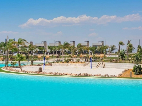 VILLA DE NUEVA CONSTRUCCIÓN CON 3 DORM.EN COMPLEJO PRIVADO EN LA REGIÓN DE MURCIA