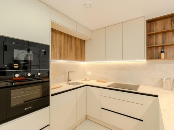 Chalet pareado en venta con piscina privada  en Los Alcázares