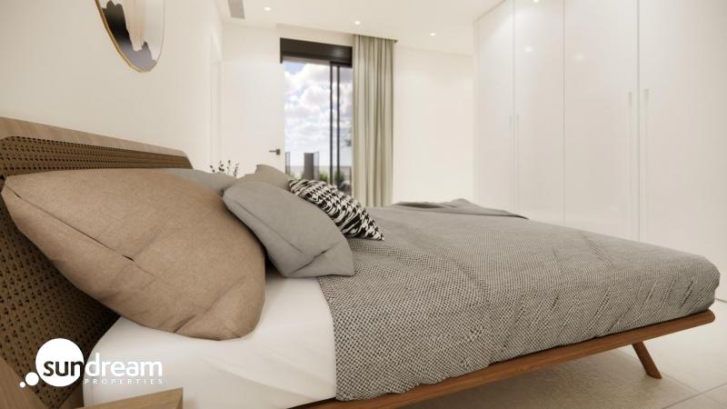 Chalet adosado a la venta con piscina privada en Dolores