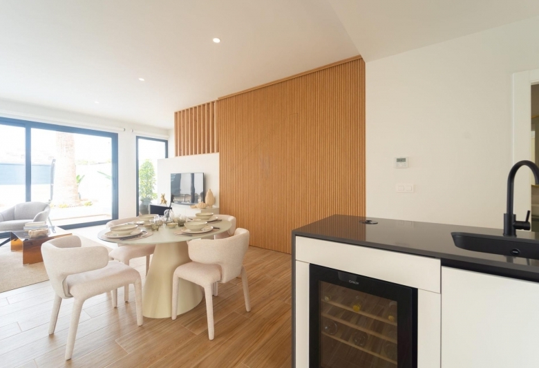 Chalet a la venta con piscina privada en San Pedro del Pinatar