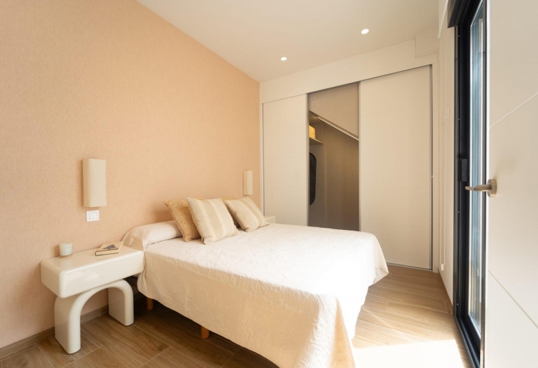 Chalet a la venta con piscina privada en San Pedro del Pinatar