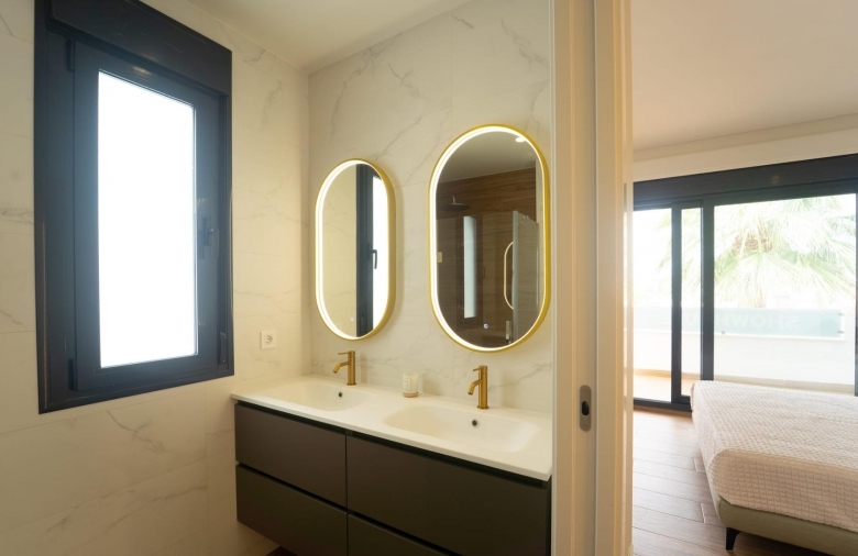 Chalet a la venta con piscina privada en San Pedro del Pinatar