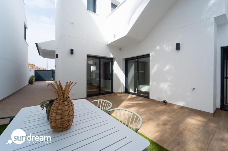g_40005-10-3 Chalet a la venta con piscina privada en San Pedro del Pinatar