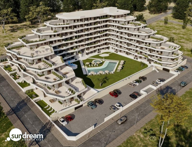 Apartamento de planta baja con 3 dormitorios a la venta en San Miguel de Salinas(Alicante)