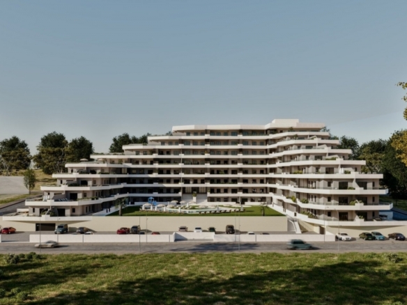 Apartamento de planta baja con 3 dormitorios a la venta en San Miguel de Salinas(Alicante)