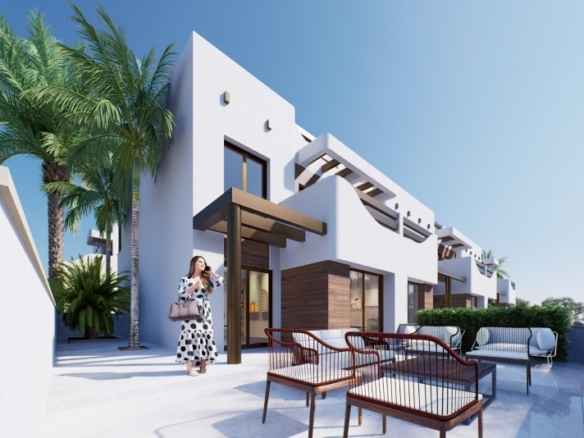 Bungalow de planta baja a 150m De La Playa De Las Higuericas En Torre De La Horadada