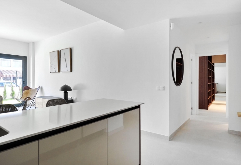 Bungalow de planta baja a la venta cerca del mar en La Veleta(Torrevieja)