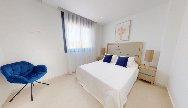 Villa de 3 dormitorios con piscina privada a la venta en San Fulgencio(Alicante)