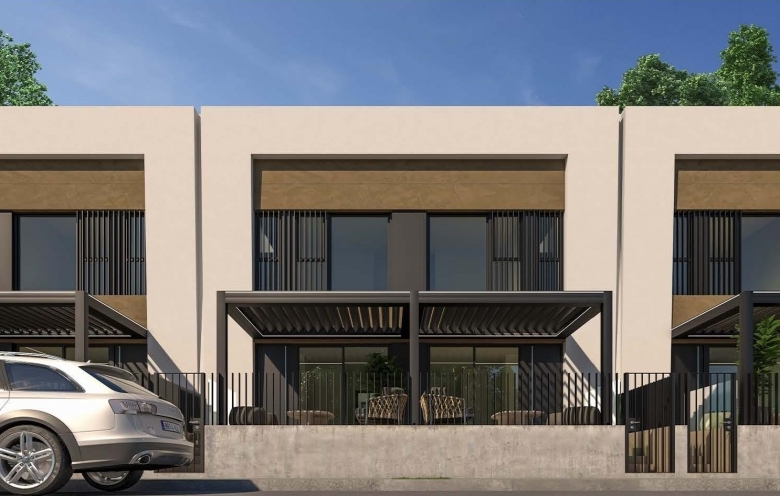 Adosado moderno con solarium privado a la venta en Dolores