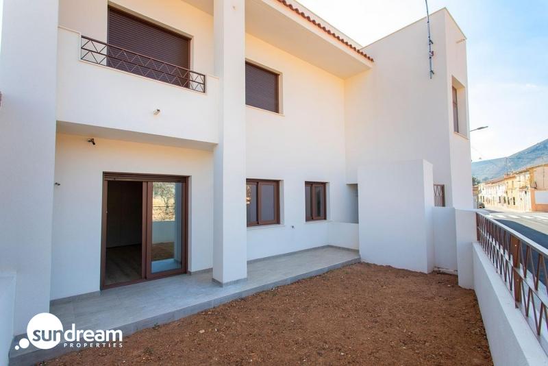 BUNGALOWS DE PLANTA BAJA Y ALTA DE NUEVA CONSTRUCCIÓN EN HONDON DE LAS NIEVES