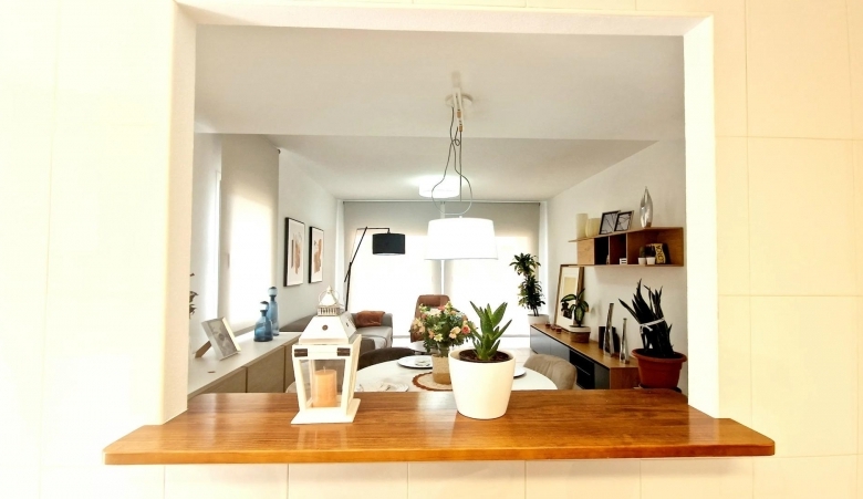 Villa de 3 dormitorios con solarium y amplia parcela en Lorca(Murcia)