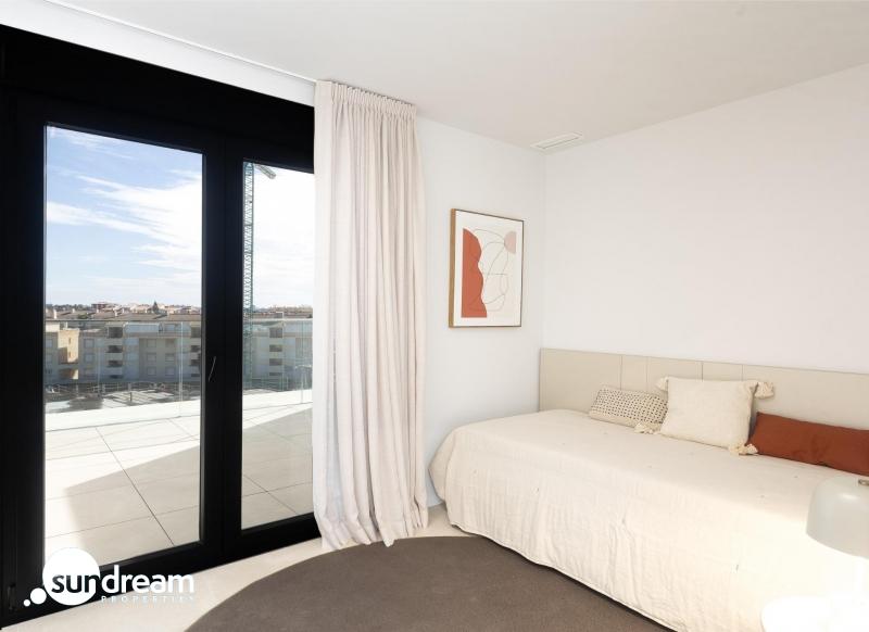 Apartamento en venta 2 dormitorios y piscina playa Denia