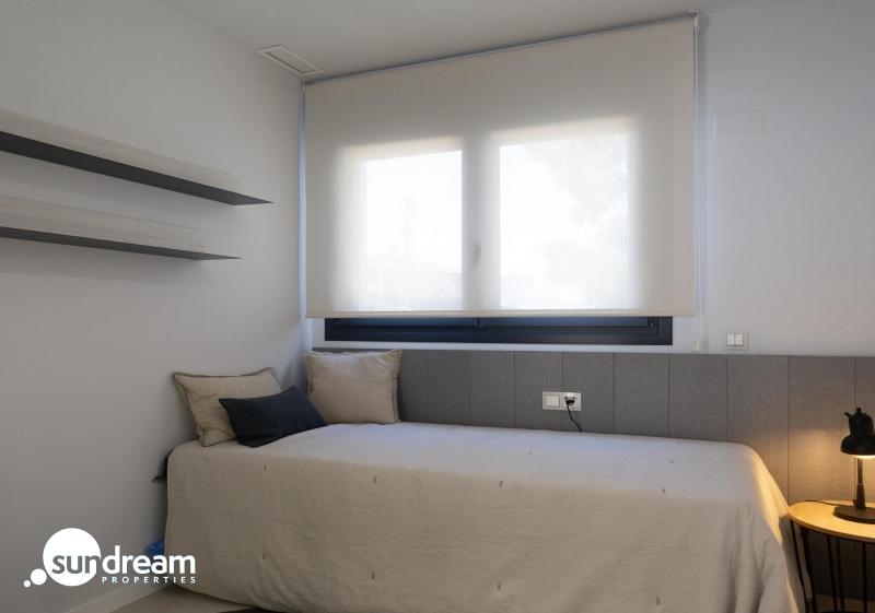 g_40327-8-25 Apartamento en venta 2 dormitorios y piscina playa Denia