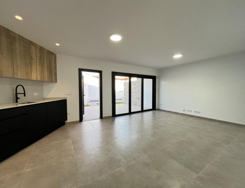 Villa obra nueva en venta zona playa San Pedro Pinatar