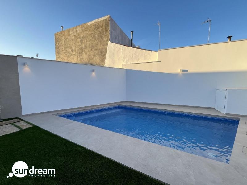 Villa obra nueva en venta zona playa San Pedro Pinatar