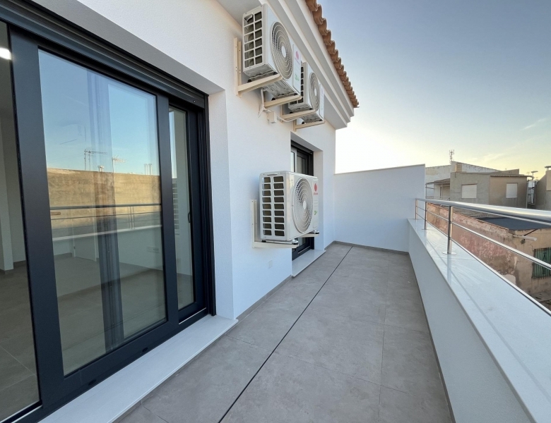 Villa obra nueva en venta zona playa San Pedro Pinatar