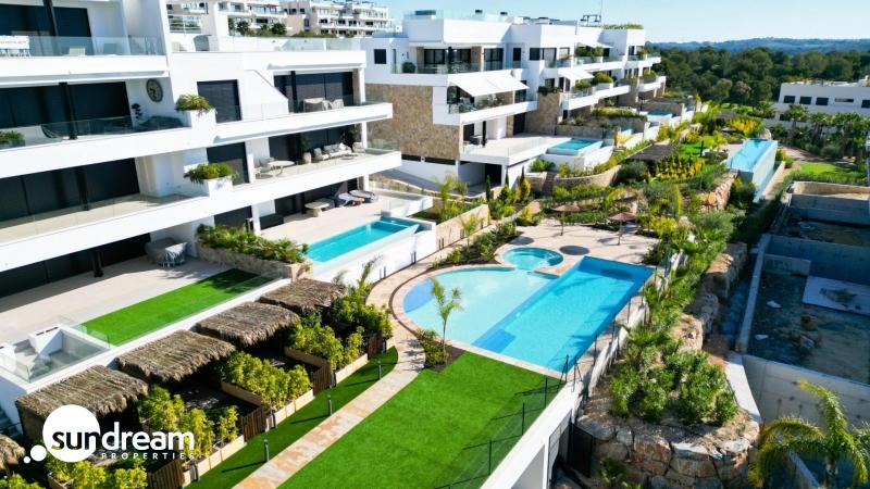 Ático en venta obra nueva en Golf Las Colinas Orihuela