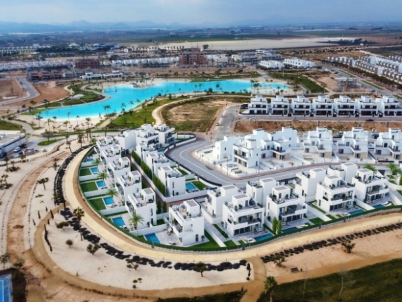 Villa en venta obra nueva con piscina en Torre Pacheco