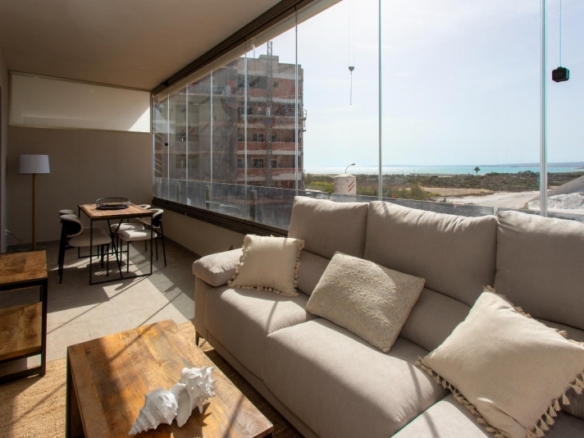 Ático en venta obra nueva con solárium en Santa Pola