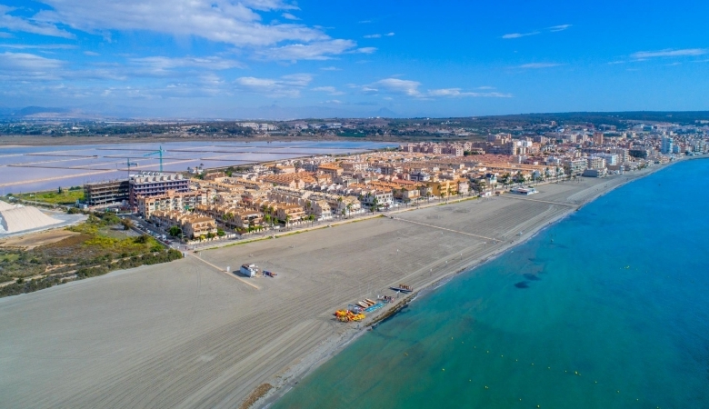 Ático en venta obra nueva con solárium en Santa Pola
