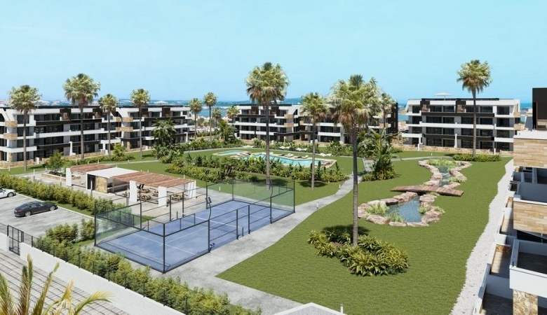 Ático en venta con garaje en La Siesta Torrevieja
