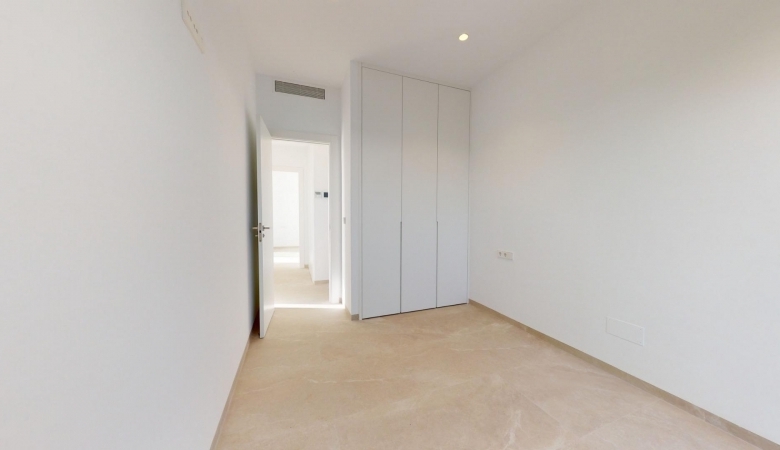 Chalet en venta obra nueva con piscina Los Alcázares