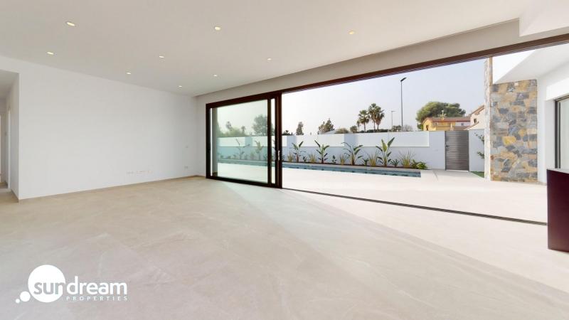g_41578-24-7 Chalet en venta obra nueva con piscina Los Alcázares