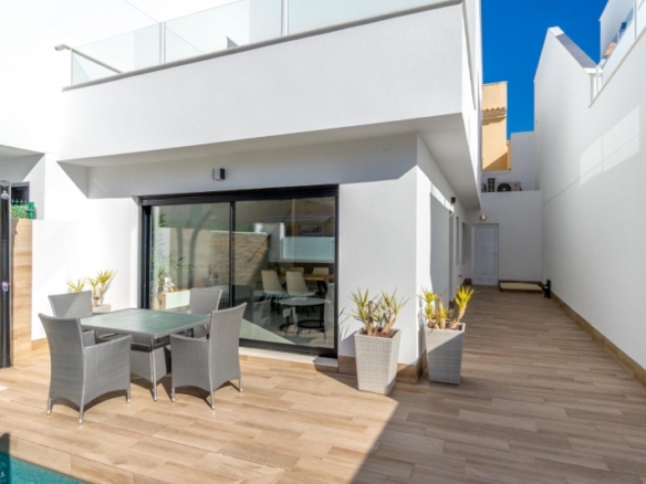Villa en venta obra nueva San Pedro del Pinatar