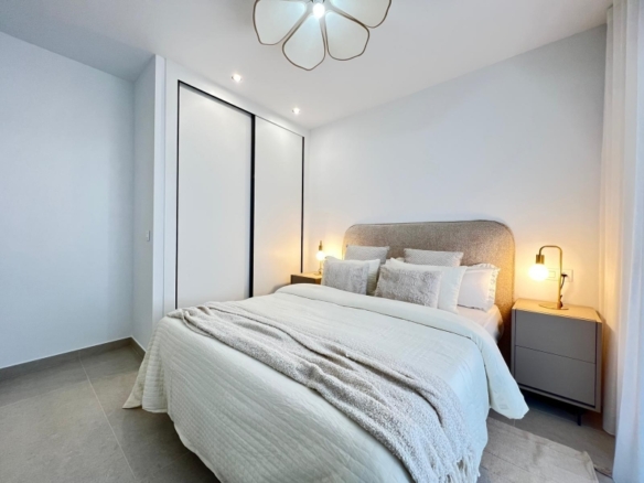 Villa en venta obra nueva 2 habitaciones en Benferri