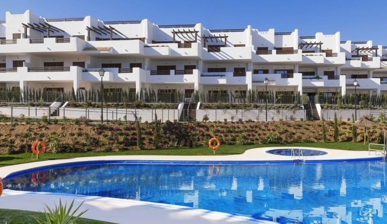 Bungalow en venta con piscina primera línea en Pulpi