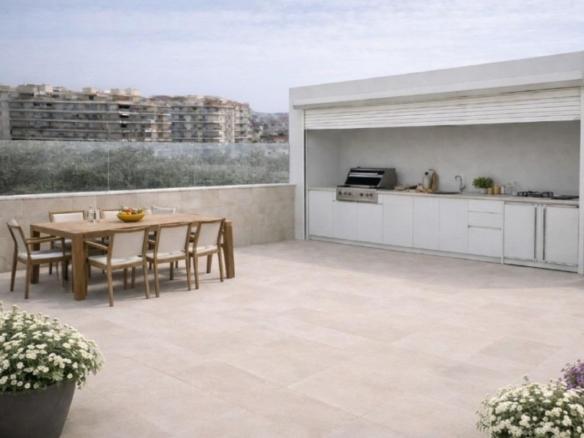 Ático moderno de nueva construcción con 2 dormitorios a un paso de la playa en Torreveija
