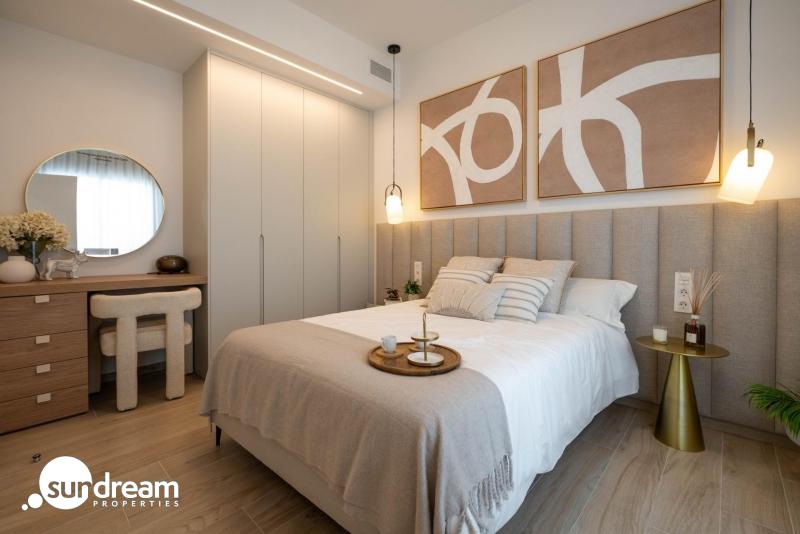 g_42537-25-11 Villa de nueva construcción con 3 dormitorios y piscina privada en Serena Golf-Los Alcázares