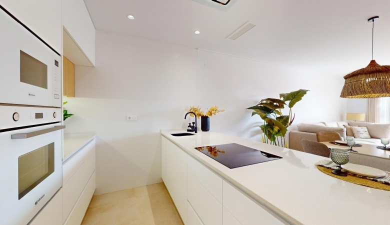 Ático de 3 dormitorios con solarium privado a la venta en El Raso(Guardamar del Segura)