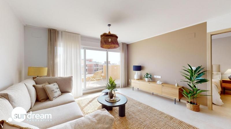 Ático de 3 dormitorios con solarium privado a la venta en El Raso(Guardamar del Segura)