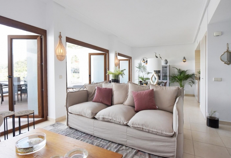 Apartamento de 1 dormitorio con vistas al mar a la venta en Xeresa – Costa Blanca Norte