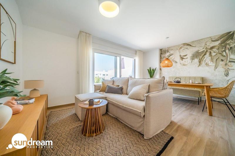 g_43072-11-3 Adosado de 2 dormitorios con jardín y solarium privado en Vistabella Golf(Orihuela)