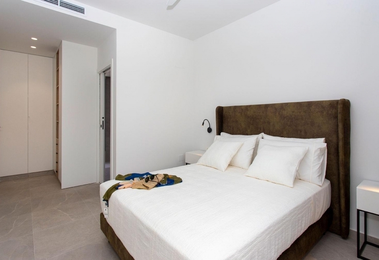 VILLAS PAREADAS EN UNA SOLA PLANTA DE NUEVA CONSTRUCCIÓN EN SUCINA