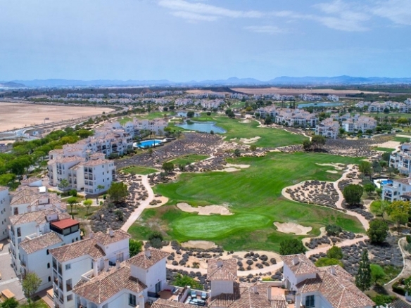 VILLAS PAREADAS EN UNA SOLA PLANTA DE NUEVA CONSTRUCCIÓN EN SUCINA