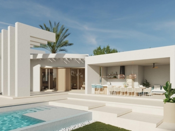 Villa de 4 dormitorios con piscina privada en parcela de 11000m2 a la venta en Benejuzar(Alicante)